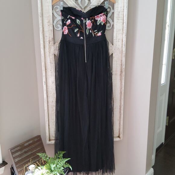 The Sang Women's Chiffon High Slit Strapless Maxi Dress in Black Floral - Picture 8 of 13